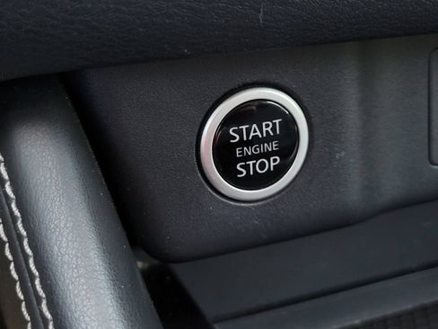 Used 2023 Nissan Rogue SL w/ SL Premium Package FWD image 36