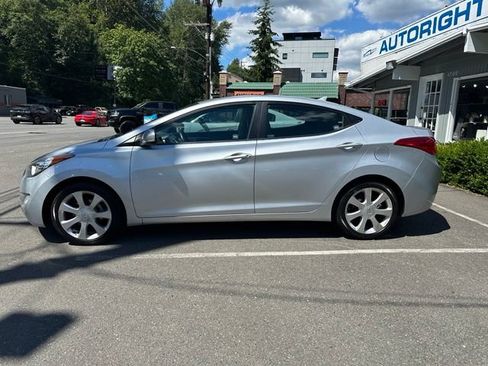Used 2012 Hyundai Elantra Limited FWD image 8