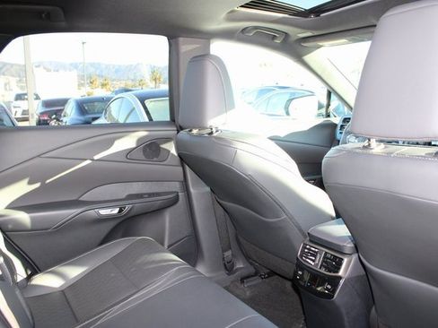 Certified 2024 Lexus RX 350 w/ Convenience Package image 6