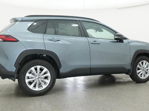 New 2026 Toyota Corolla Cross LE image 8
