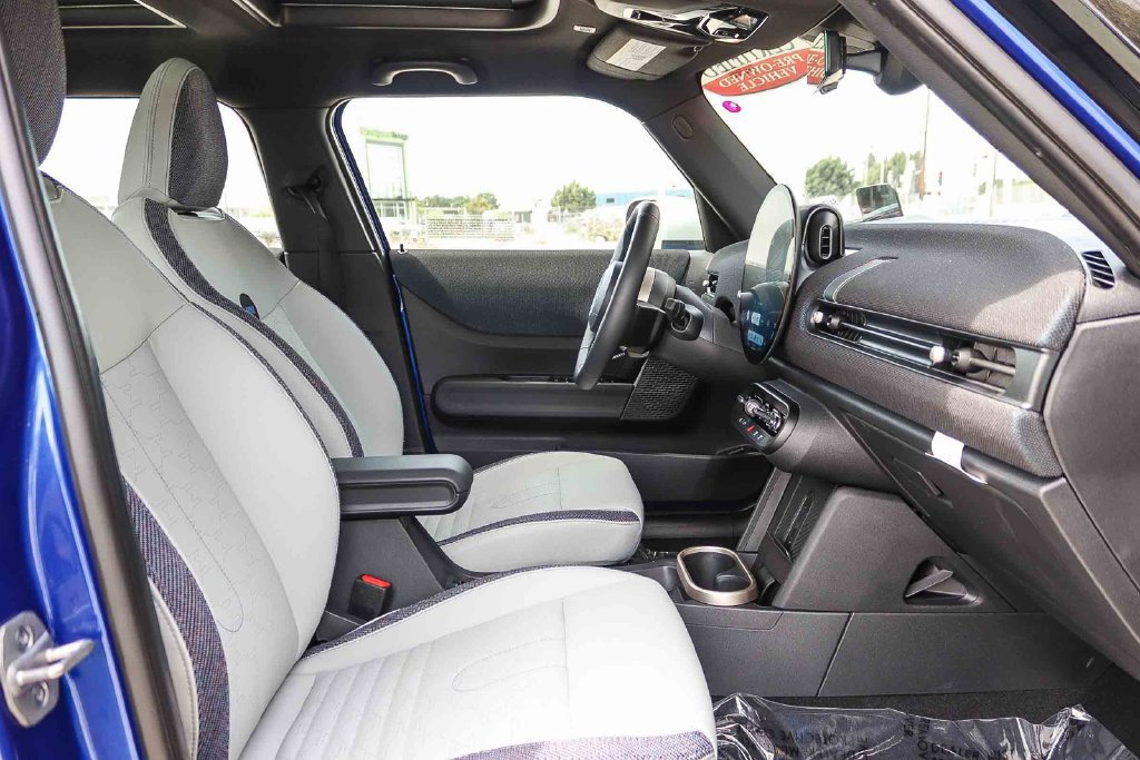 Used 2026 MINI Cooper S FWD image 23