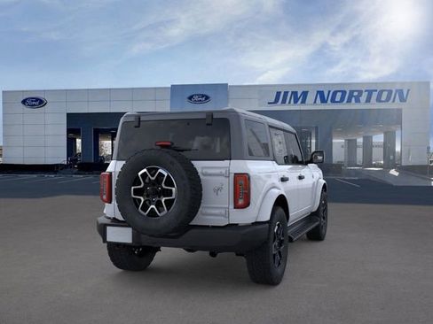 New 2026 Ford Bronco Outer Banks image 8