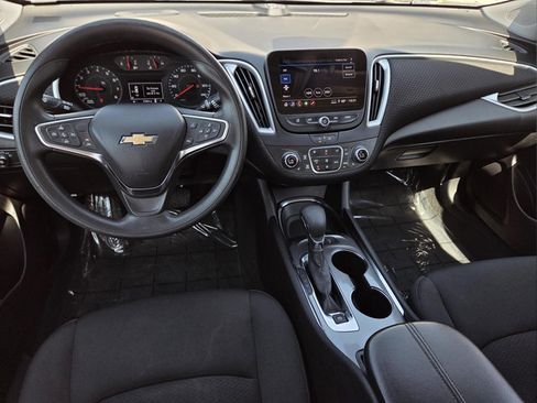 Used 2024 Chevrolet Malibu LT FWD image 8