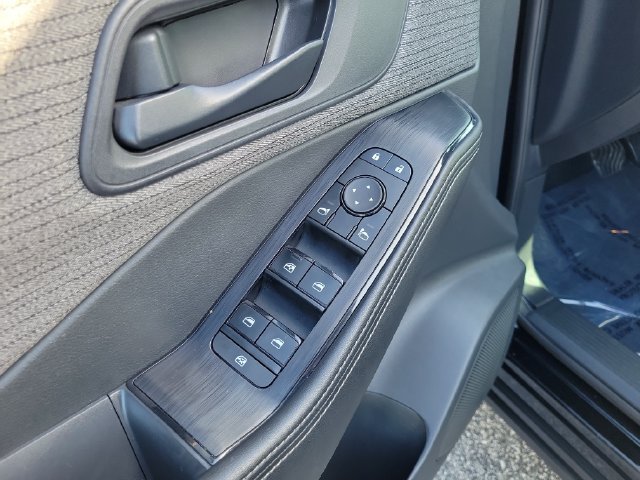 Used 2021 Nissan Rogue S AWD/4WD image 15
