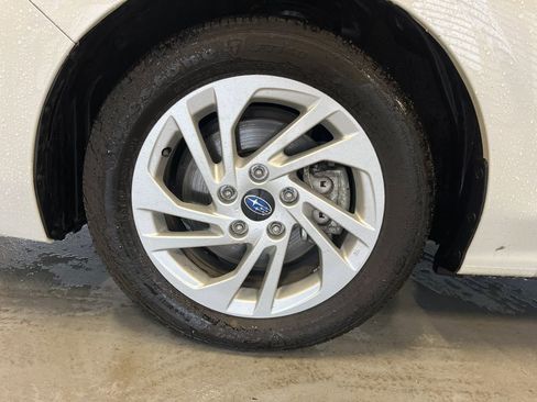 Certified 2024 Subaru Impreza 2.0i image 5