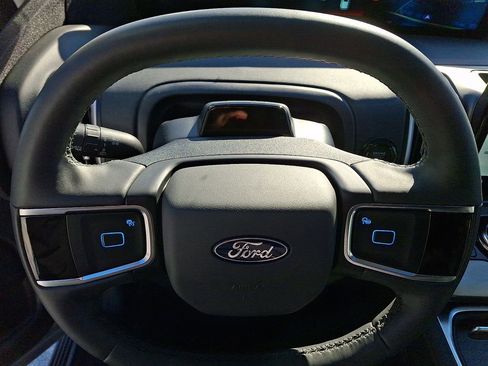 Certified 2025 Ford Expedition Max Active image 20