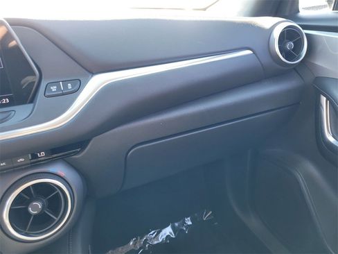 Used 2020 Chevrolet Blazer LT image 27