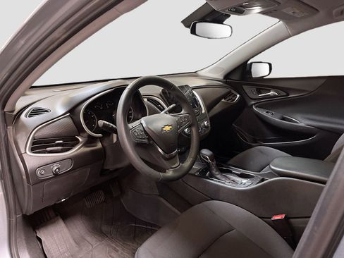 Used 2024 Chevrolet Malibu RS w/ LPO, Floor Liner Package image 9