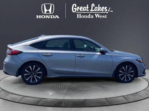 Used 2024 Honda Civic EX-L image 6