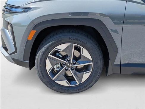 New 2026 Hyundai Tucson SEL FWD image 10
