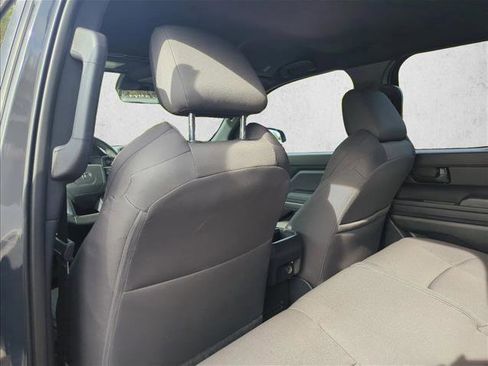 Certified 2025 Toyota Tacoma SR5 image 19