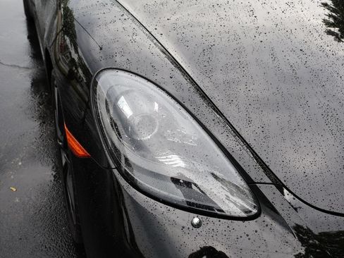 Used 2024 Porsche 718 Boxster RWD image 14