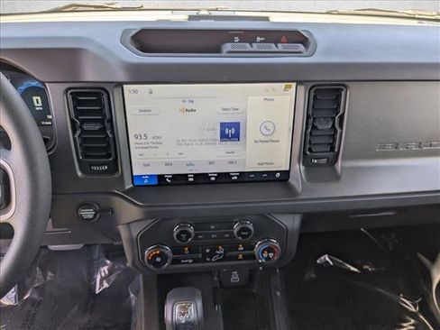New 2026 Ford Bronco 4-Door AWD/4WD image 12