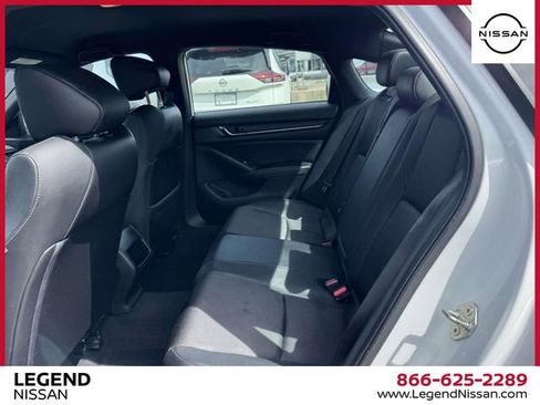 Used 2019 Honda Accord Sport image 12