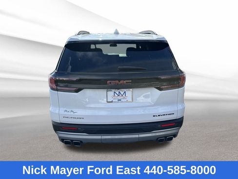 Used 2024 GMC Acadia Elevation image 6