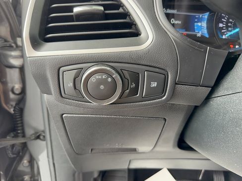Certified 2023 Ford Edge SEL AWD/4WD image 24