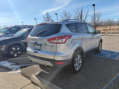 Used 2014 Ford Escape Titanium image 3