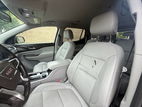 Used 2017 GMC Acadia SLT image 11