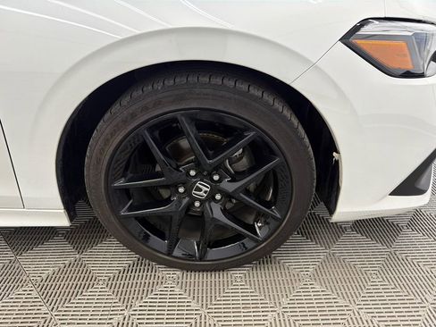 Used 2023 Honda Civic Sport image 13