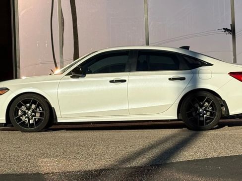 Used 2023 Honda Civic Si image 5