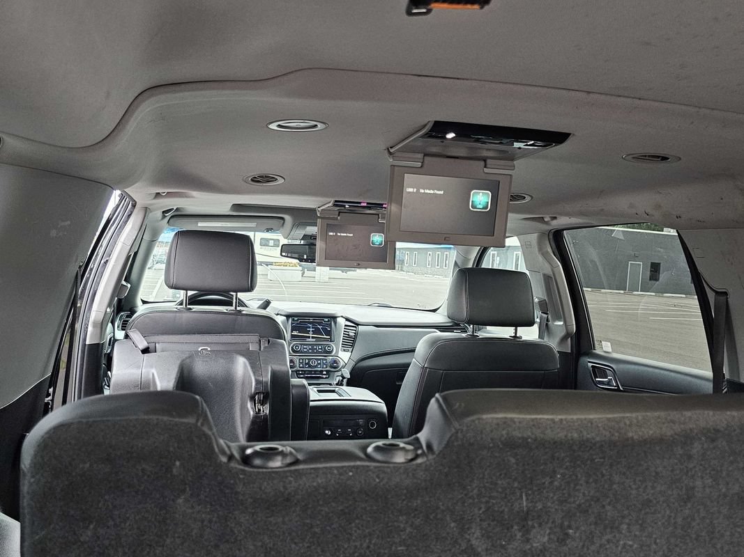 Used 2018 Chevrolet Suburban LT AWD/4WD image 11