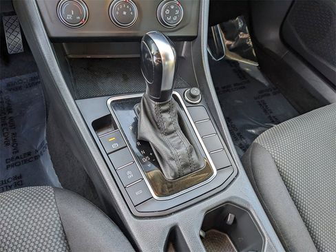 Used 2019 Volkswagen Jetta S w/ Driver Assistance Package image 24