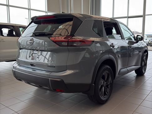 New 2026 Nissan Rogue SV image 4