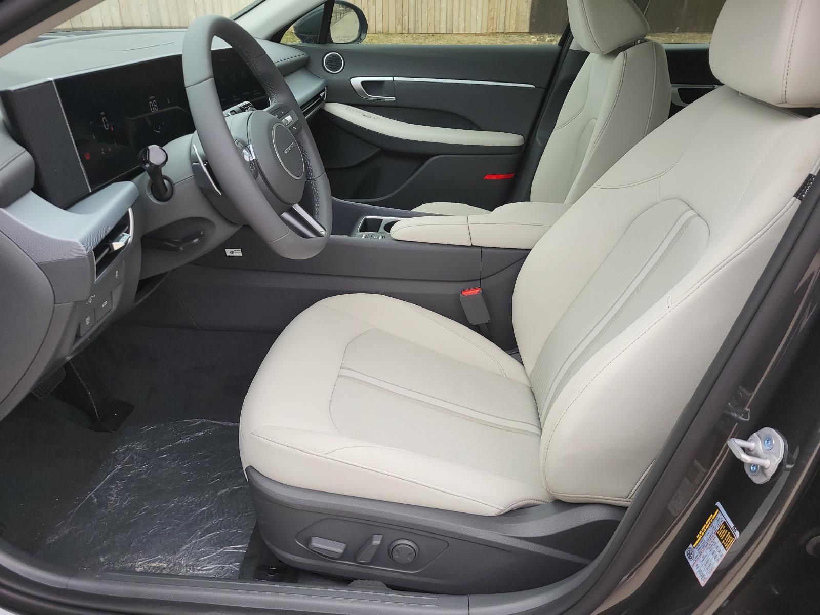New 2026 Hyundai Sonata SEL FWD image 13