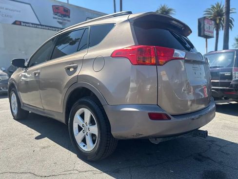 Used 2014 Toyota RAV4 XLE image 14