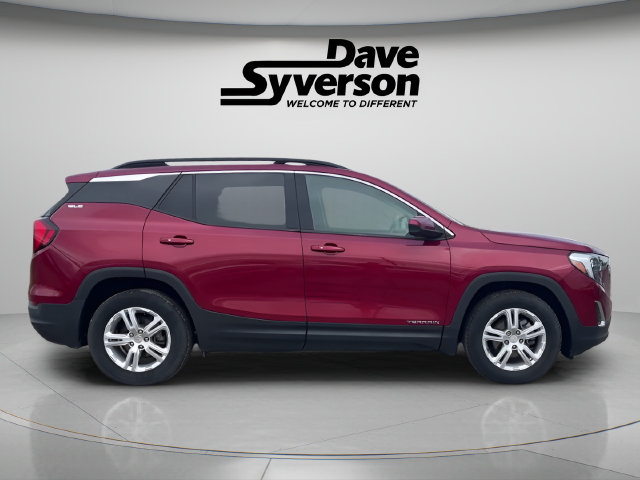 Used 2019 GMC Terrain SLE w/ Driver Convenience Package FWD image 6