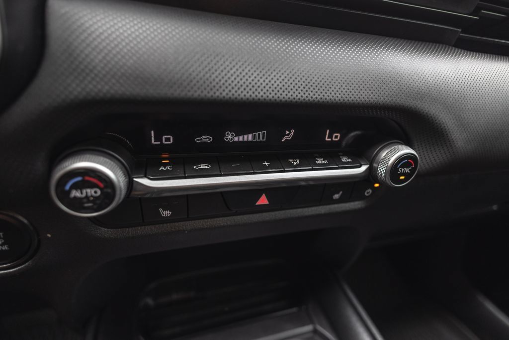 Used 2024 MAZDA CX-50 AWD 2.5 S w/ Weather Package image 13