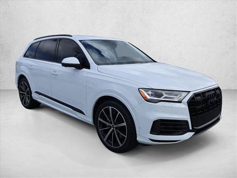 Used 2022 Audi Q7 3.0T Prestige AWD/4WD image 3