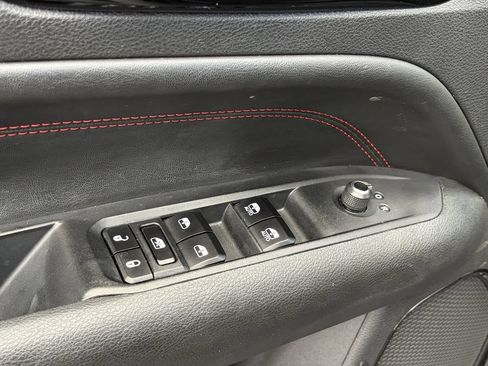 Used 2024 Jeep Compass Trailhawk AWD/4WD image 16
