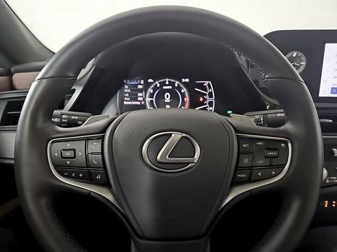 Certified 2025 Lexus ES 350 w/ Premium Package image 21