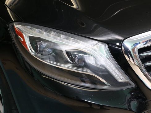 Used 2016 Mercedes-Benz S 550 4MATIC Sedan w/ Premium Package image 8