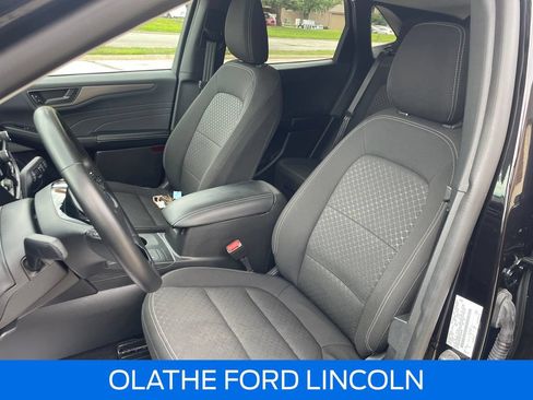 Certified 2024 Ford Escape Active AWD/4WD image 12