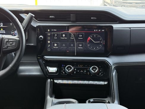 Used 2025 GMC Sierra 2500 AT4X w/ AT4X AEV Edition AWD/4WD image 33