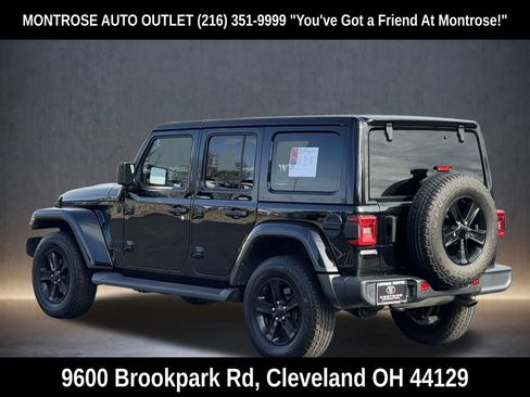 Used 2021 Jeep Wrangler Unlimited Sahara image 5
