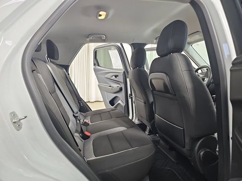 Certified 2024 Chevrolet TrailBlazer LS w/ LS Convenience Package FWD image 14