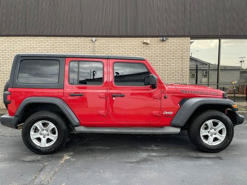 Used 2019 Jeep Wrangler Unlimited Sport S AWD/4WD image 6