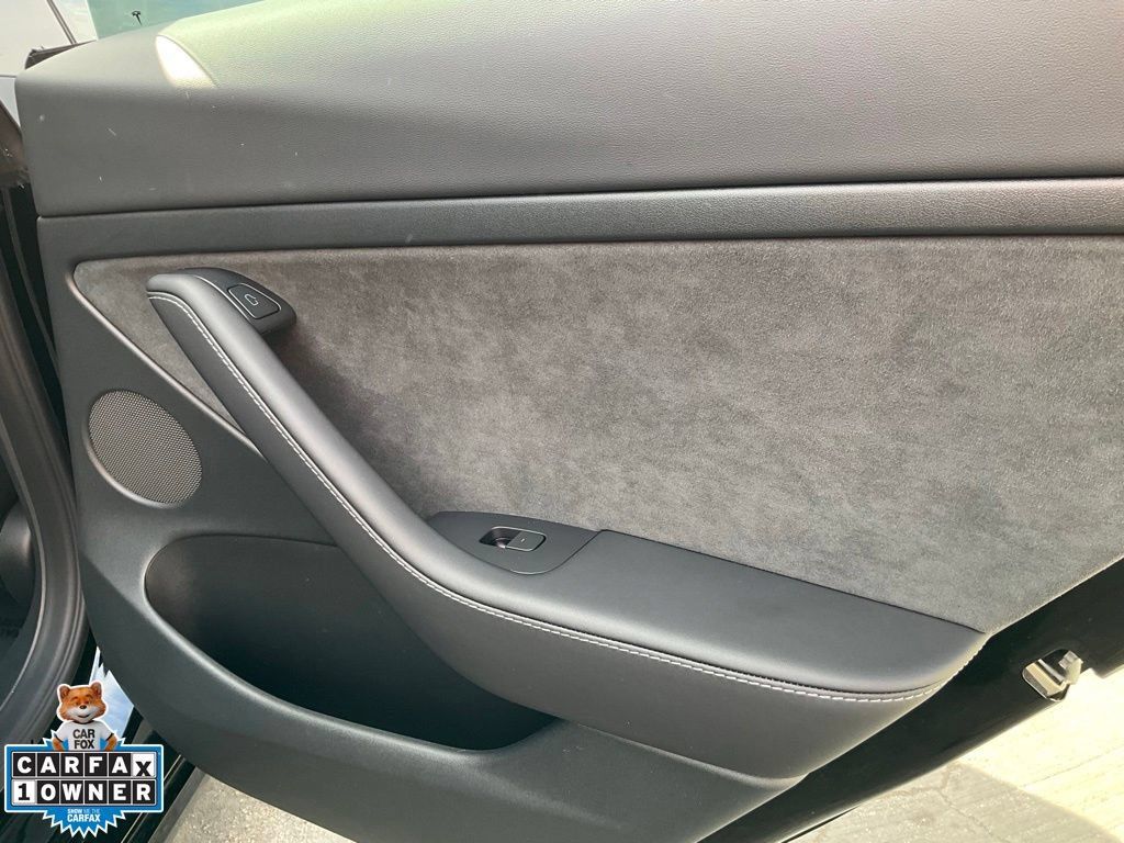 Used 2023 Tesla Model 3 Standard Range RWD image 57
