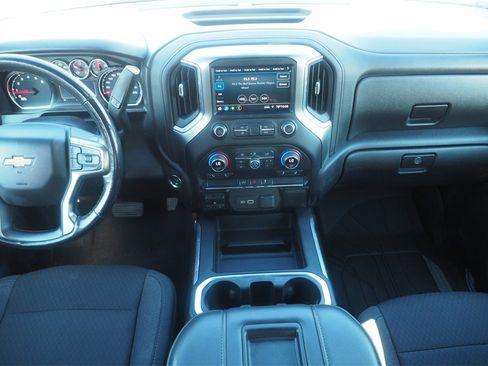 Used 2020 Chevrolet Silverado 2500 LT w/ Convenience Package image 22