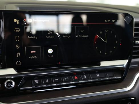 New 2026 GMC Sierra 2500 SLT w/ SLT Premium Package image 15