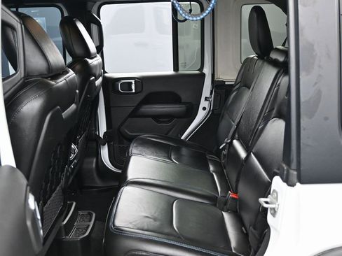 Used 2022 Jeep Wrangler Unlimited Rubicon 4xe w/ Dual Top Group image 32