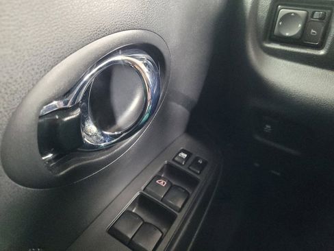 Used 2019 Nissan Versa SV image 27