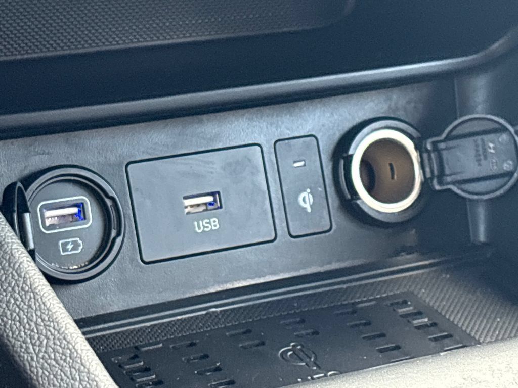 Used 2022 Hyundai Kona SEL w/ Convenience Package FWD image 22