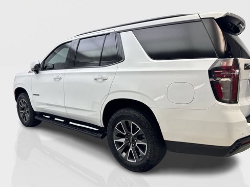 Used 2024 Chevrolet Tahoe Z71 w/ Luxury Package AWD/4WD image 14