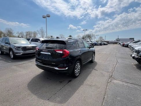 Certified 2024 GMC Terrain Denali w/ Denali Premium Package AWD/4WD image 5