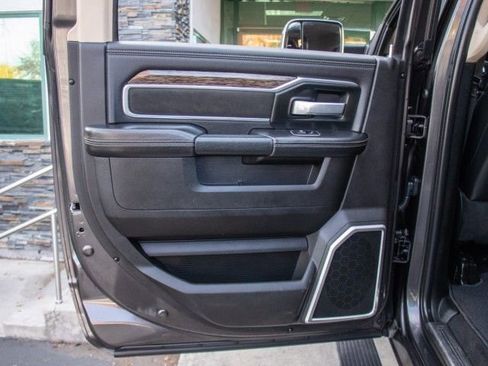 Used 2020 RAM 2500 Laramie w/ Protection Group image 19