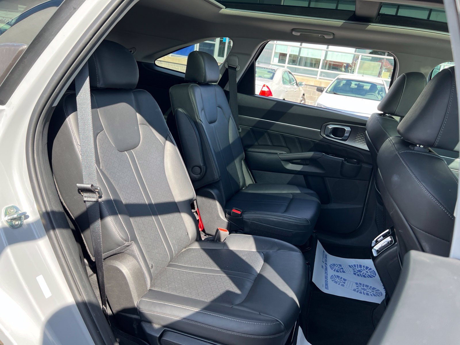 Used 2023 Kia Sorento SX FWD image 47
